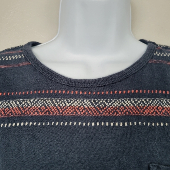 The Roark Revival Women's XL Short Sleeve T-shirt Dark Blue Pink White Pattern - Picture 2 of 8